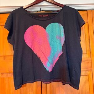 Surf Bazaar Organic 100% Cotton Made in USA Black T-Shirt with Heart One Size